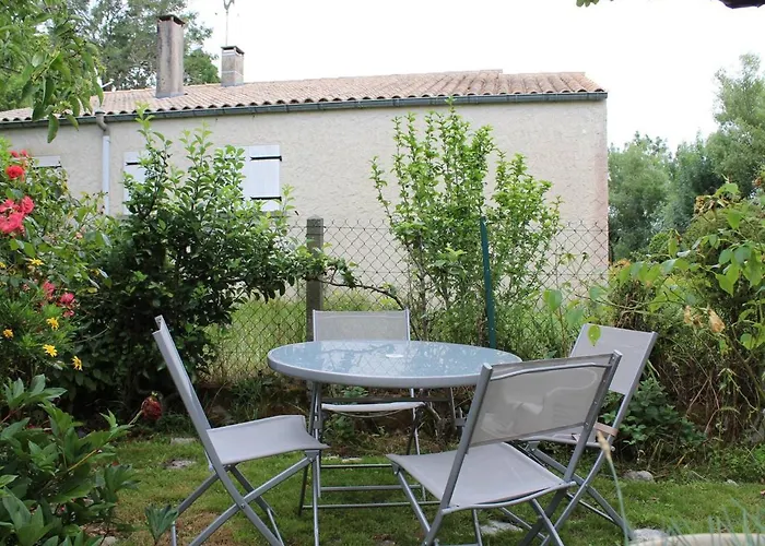 بيت للعطل Maison 3 Pieces Avec Jardin A Saint-Georges-D'Oleron - 6 Couchages, Wifi - Fr-1-246A-80 *